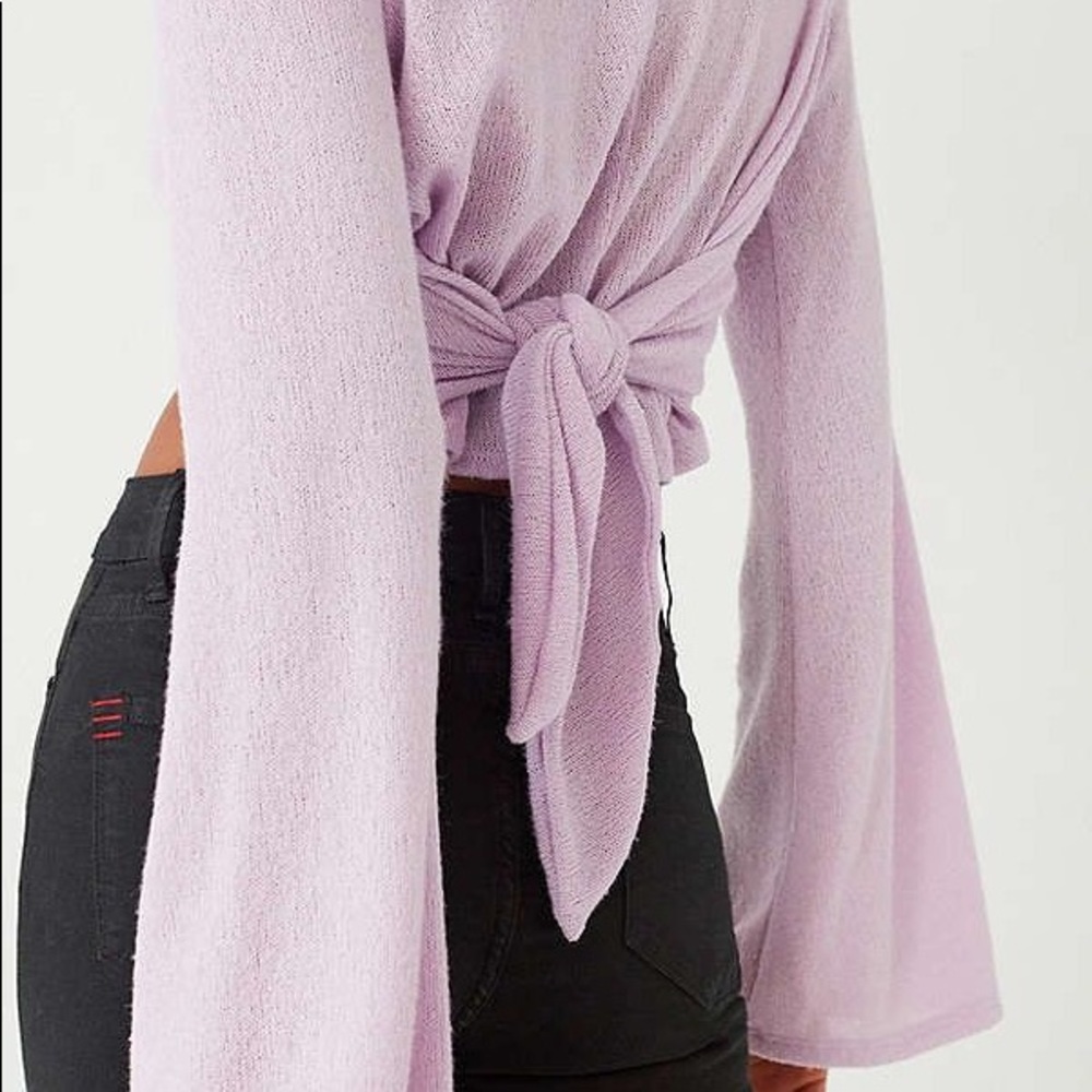 Urban Outfitters Tanner Tie Back Sweater Cropped - Picture 3 of 4